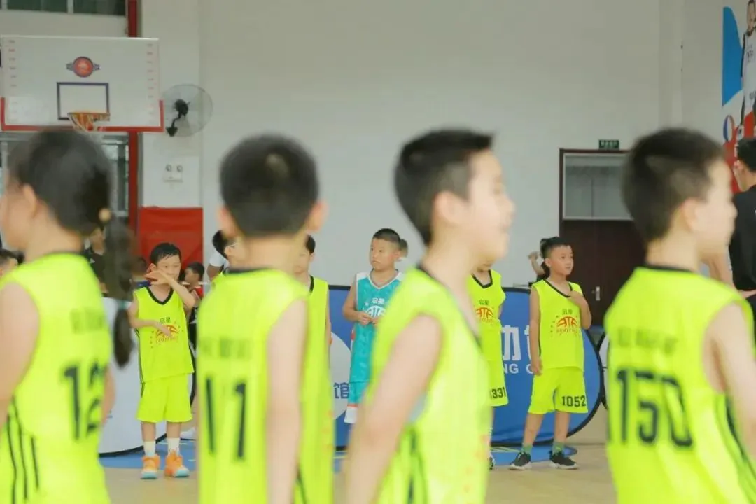 篮球小学生基本功训练教学反思简短_2
